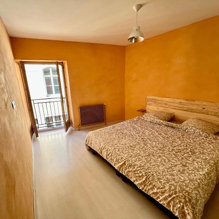Appartement 2 Chambres - Lits King Size - Wifi - Baignoire Le Puy-en-Velay Dış mekan fotoğraf