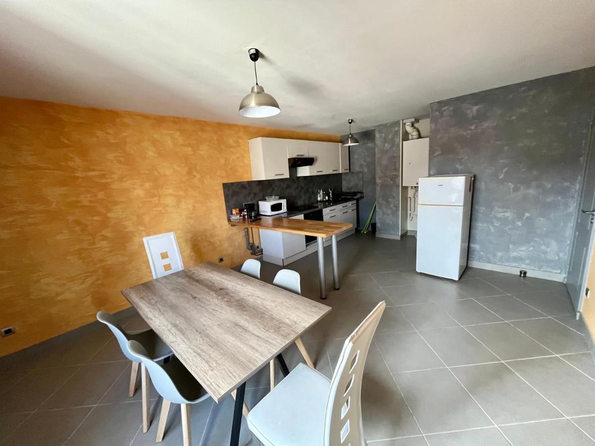 Appartement 2 Chambres - Lits King Size - Wifi - Baignoire Le Puy-en-Velay Dış mekan fotoğraf